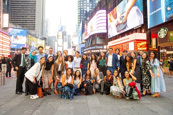 Class of 2023-2024, 2024-2025 and Alumni Innovators with the WLI Team at the 2024 Conference, Times Square, NYC