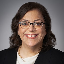 Naomi Munz Naomi Munz