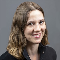 Alexandra Stoicescu Alexandra Stoicescu